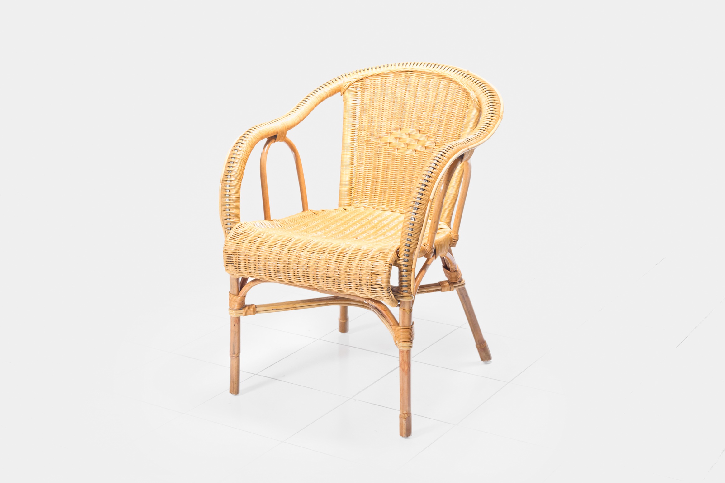 Rattan Furniture 1</a>